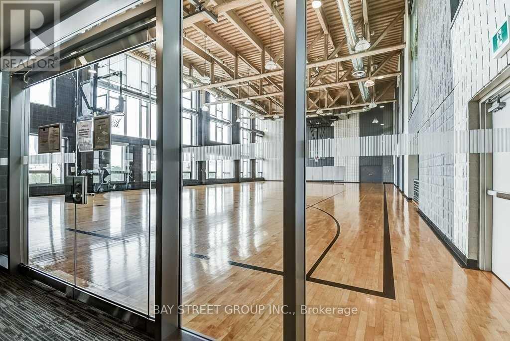 1610 - 360 Square One Drive, Mississauga, Ontario  L5B 0G7 - Photo 25 - W12788956