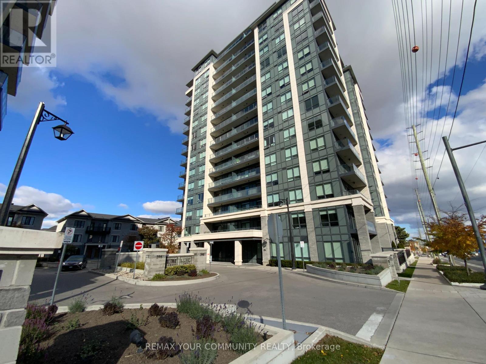 315 - 398 Highway 7 E, Richmond Hill (Doncrest), Ontario  L4B 0G6 - Photo 12 - N12744896