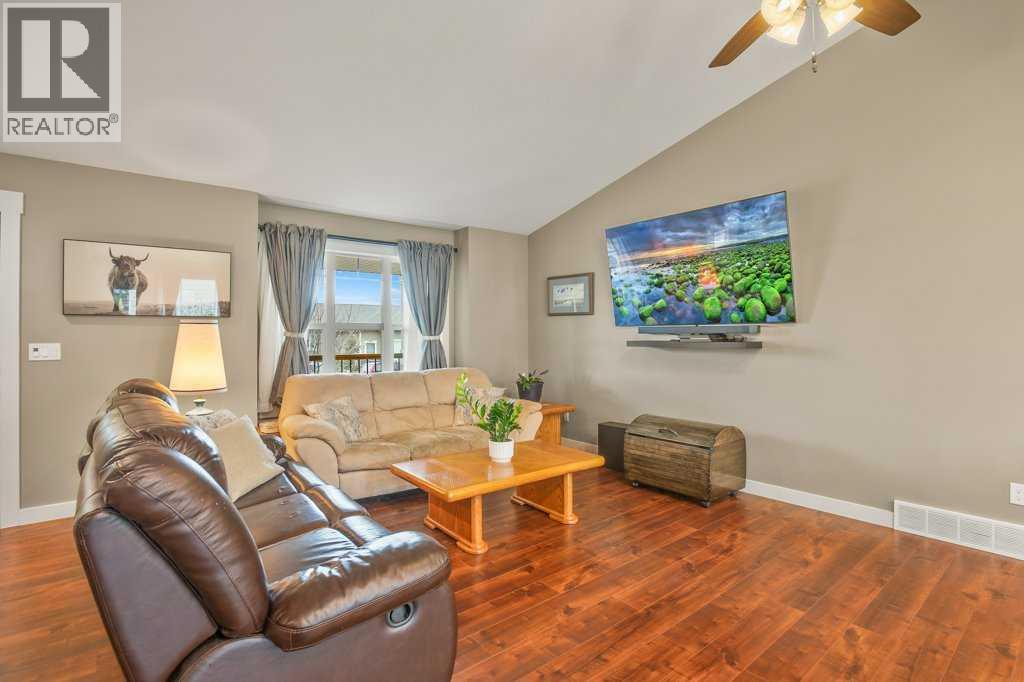 4705 58 Avenue, Rimbey, Alberta  T0C 2J0 - Photo 5 - A2269444