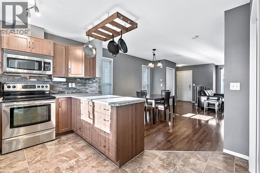 221 Sandford Place Nw, Langdon, Alberta  T0J 1X2 - Photo 13 - A2280488