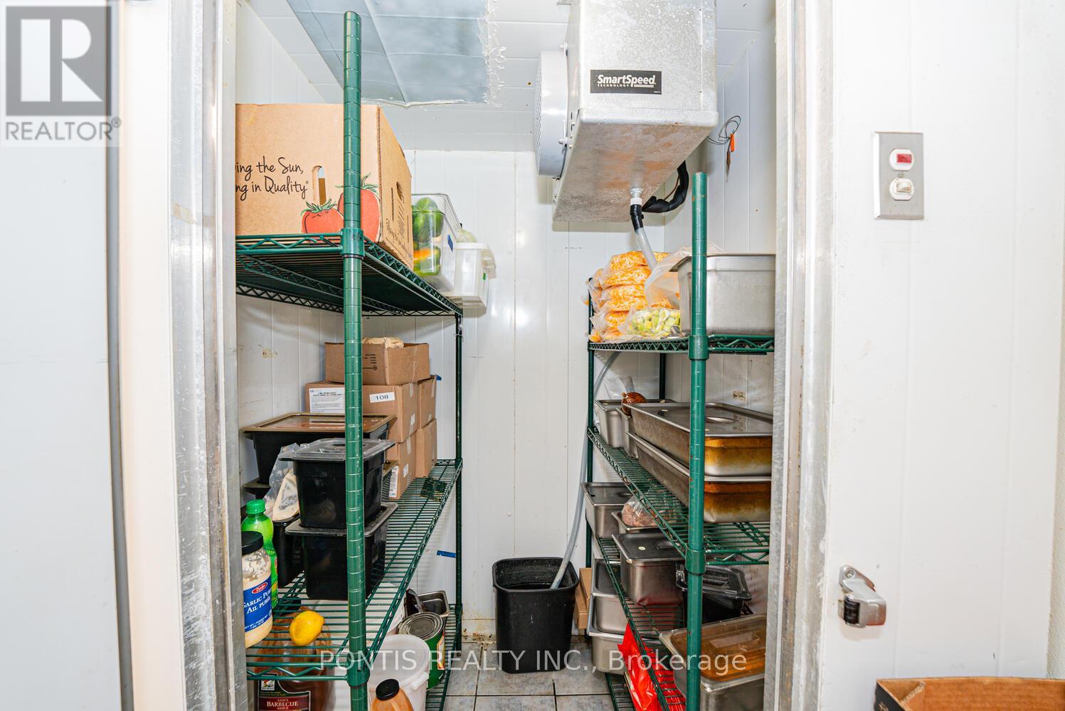 4918 Yonge Street, Toronto, Ontario  M2N 5N5 - Photo 30 - C12788160