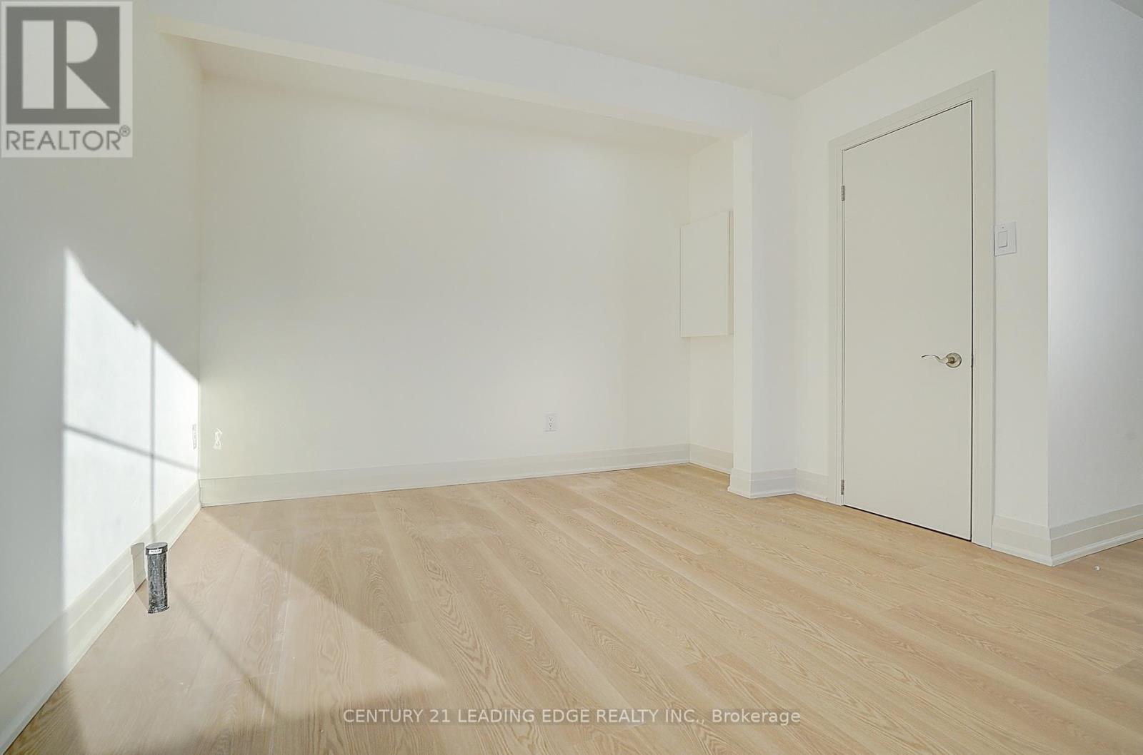 Front - 14635 Woodbine Avenue, Whitchurch-Stouffville, Ontario  L4A 2K8 - Photo 3 - N12788870