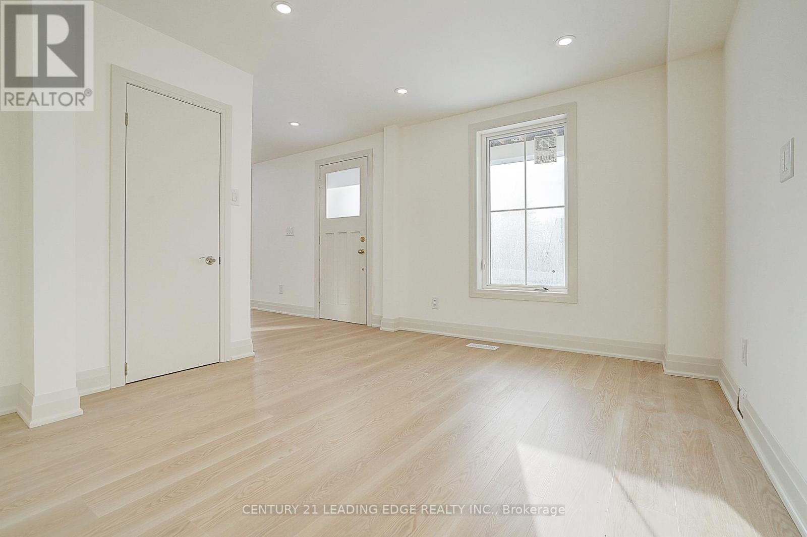 Front - 14635 Woodbine Avenue, Whitchurch-Stouffville, Ontario  L4A 2K8 - Photo 5 - N12788870