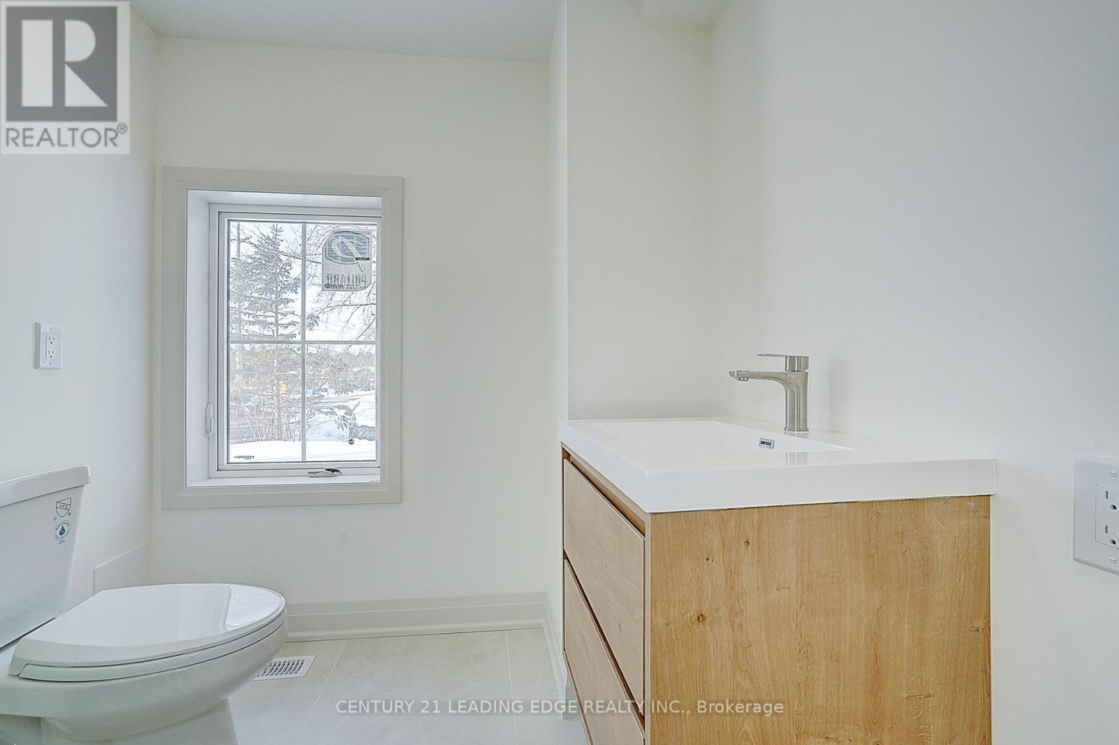 Front - 14635 Woodbine Avenue, Whitchurch-Stouffville, Ontario  L4A 2K8 - Photo 17 - N12788870