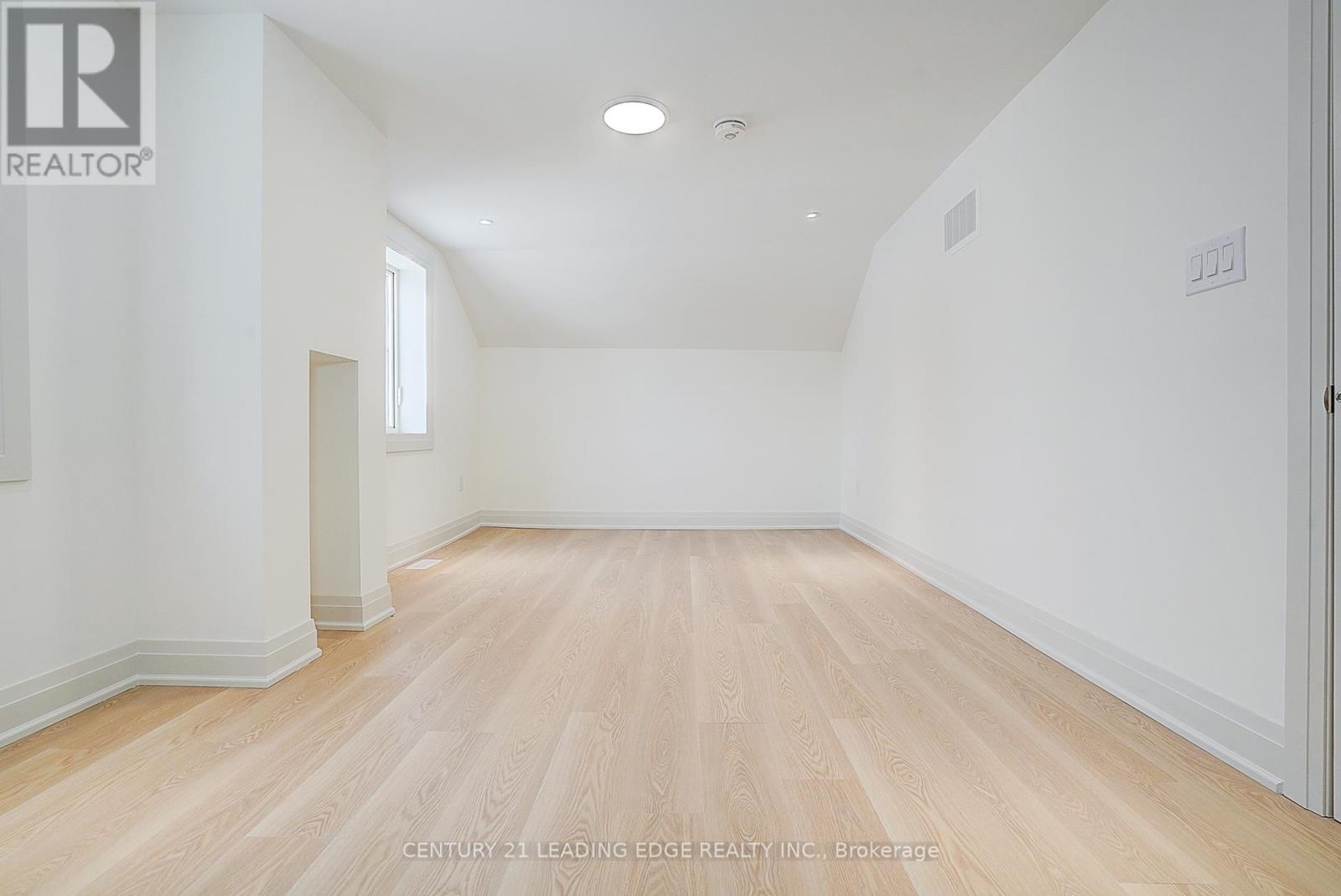 Front - 14635 Woodbine Avenue, Whitchurch-Stouffville, Ontario  L4A 2K8 - Photo 25 - N12788870