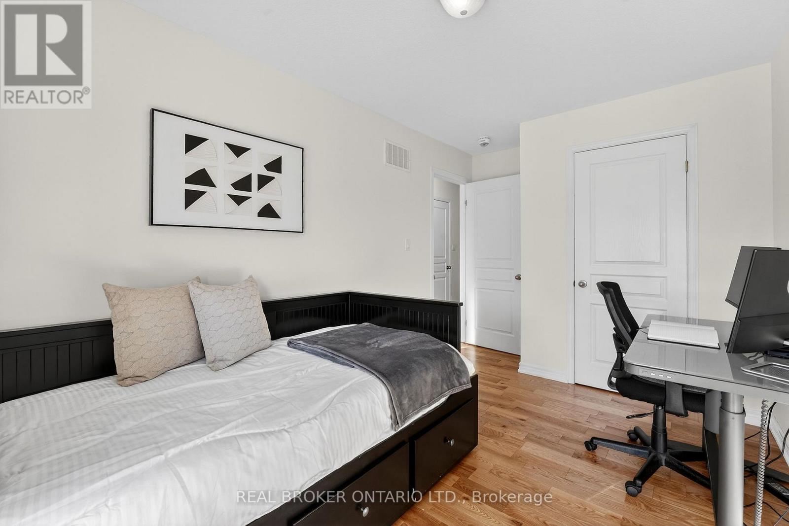 174 Lormont Boulevard, Hamilton, Ontario  L8J 0K1 - Photo 20 - X12783328