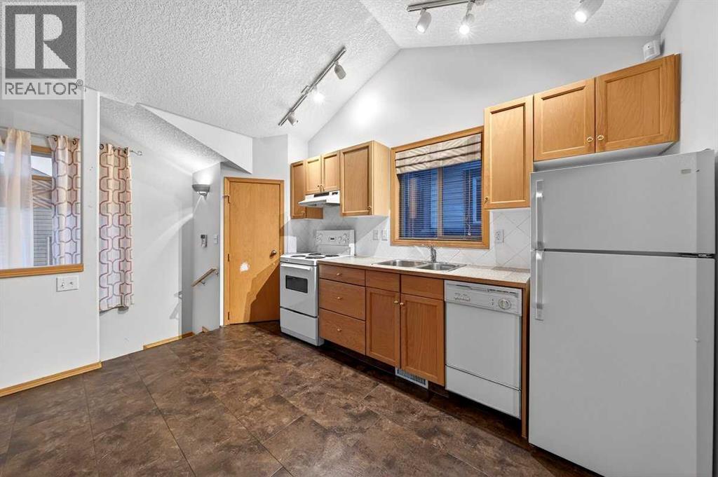 68 Silver Springs Way Nw, Airdrie, Alberta  T4B 2R6 - Photo 31 - A2286453