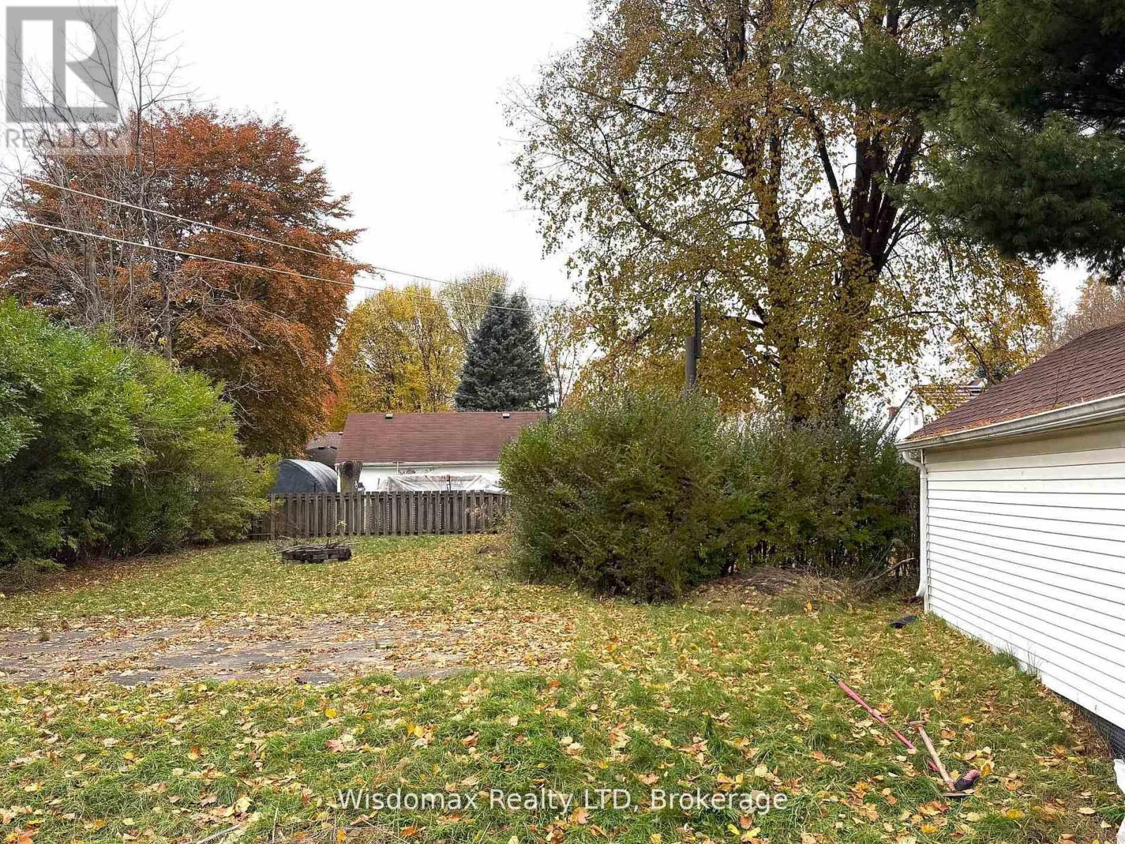 Basement - 6481 Erwin Crescent, Niagara Falls, Ontario  L2G 4Z9 - Photo 3 - X12789008