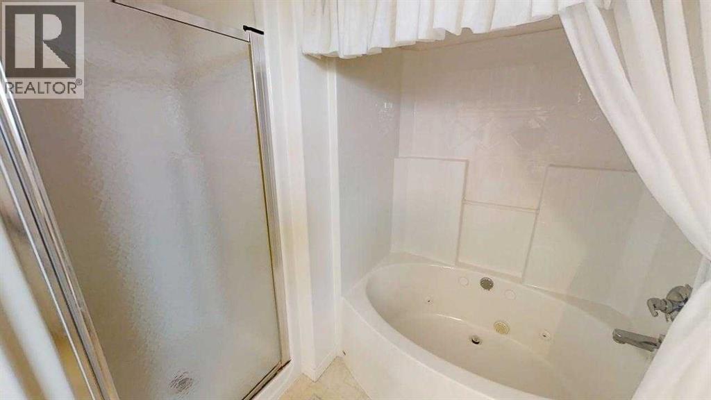 420n 200w, Raymond, Alberta  T0K 2S0 - Photo 12 - A2286401