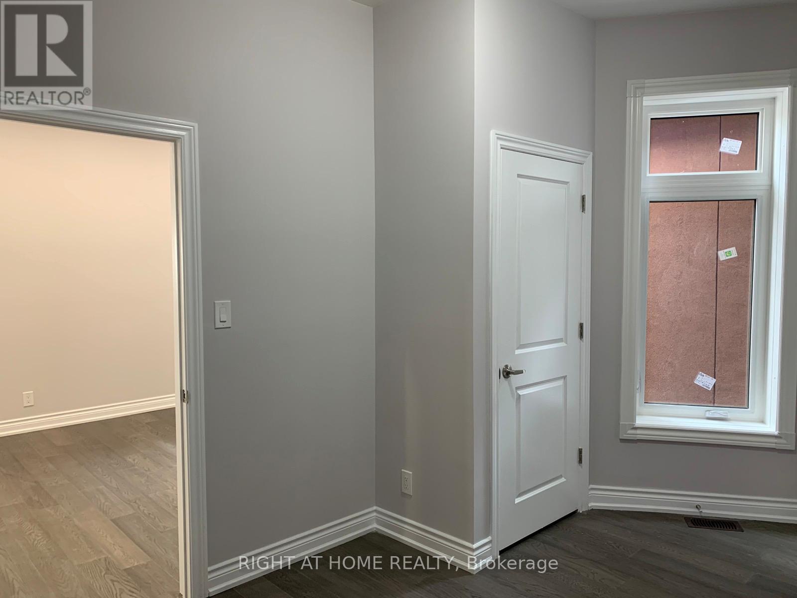 57 Brunswick Avenue, Toronto, Ontario  M5S 2L8 - Photo 10 - C12789006