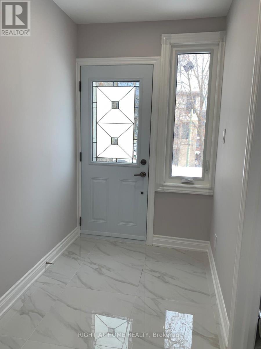 57 Brunswick Avenue, Toronto, Ontario  M5S 2L8 - Photo 2 - C12789006