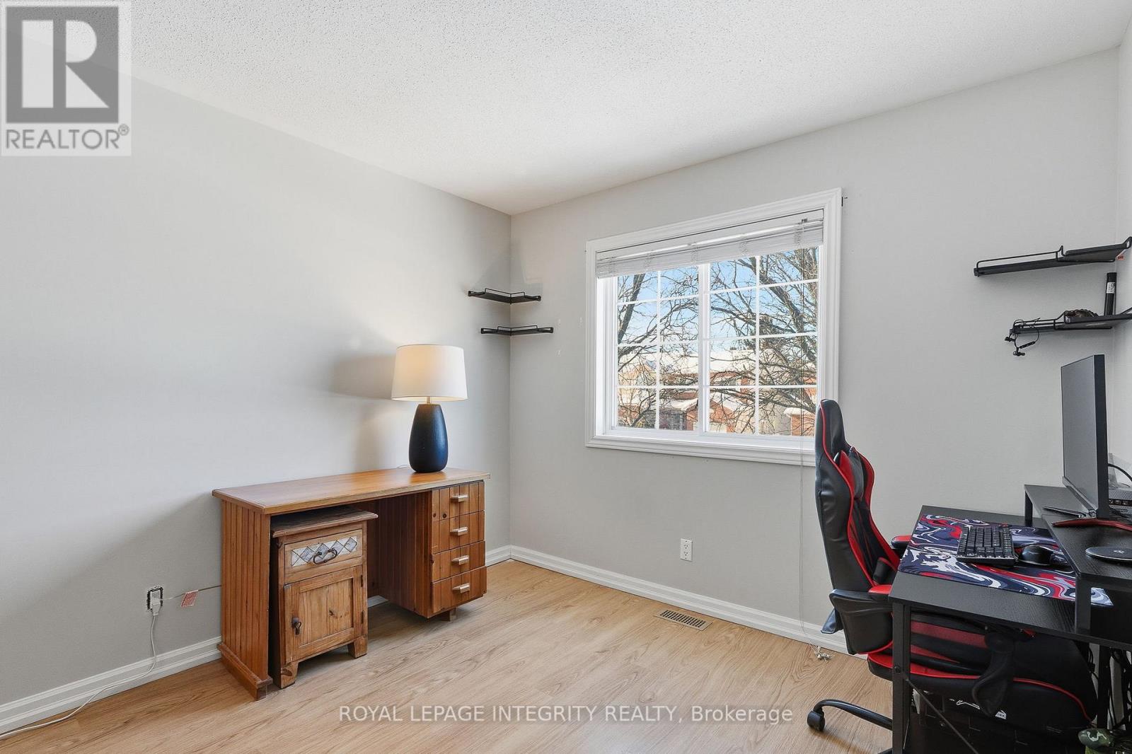 2049 Sunland Drive, Ottawa, Ontario  K4A 3K8 - Photo 18 - X12788144