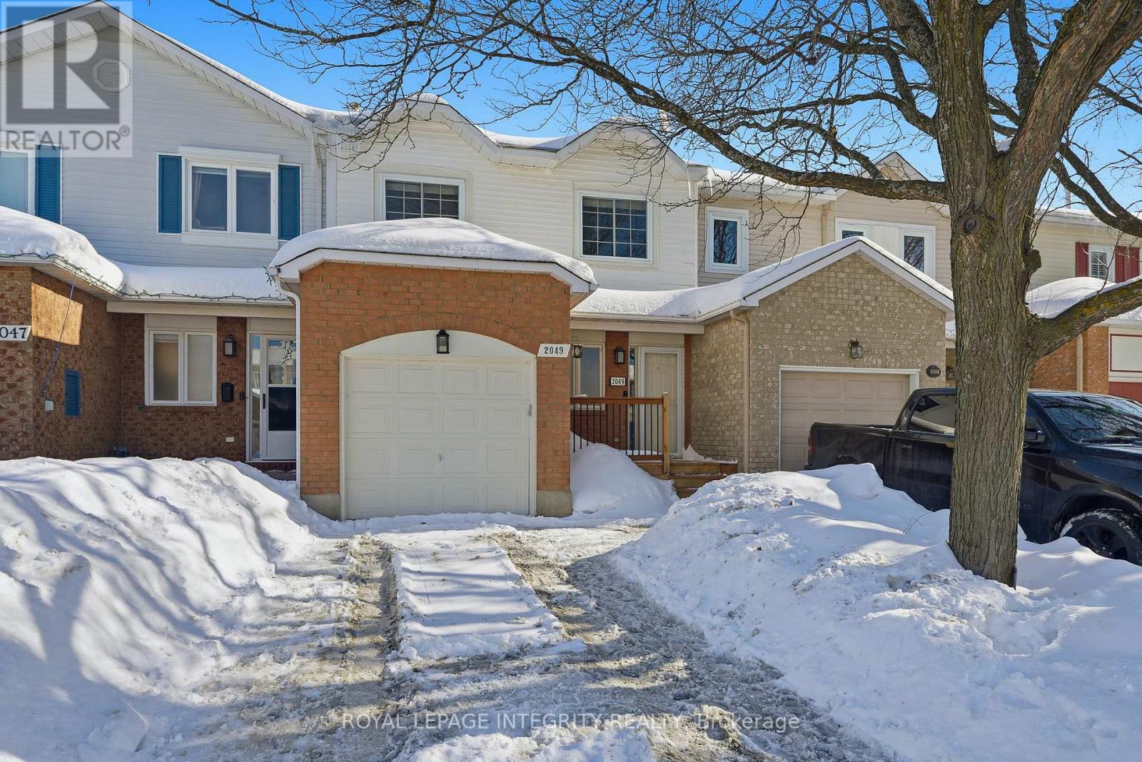 2049 Sunland Drive, Ottawa, Ontario  K4A 3K8 - Photo 2 - X12788144