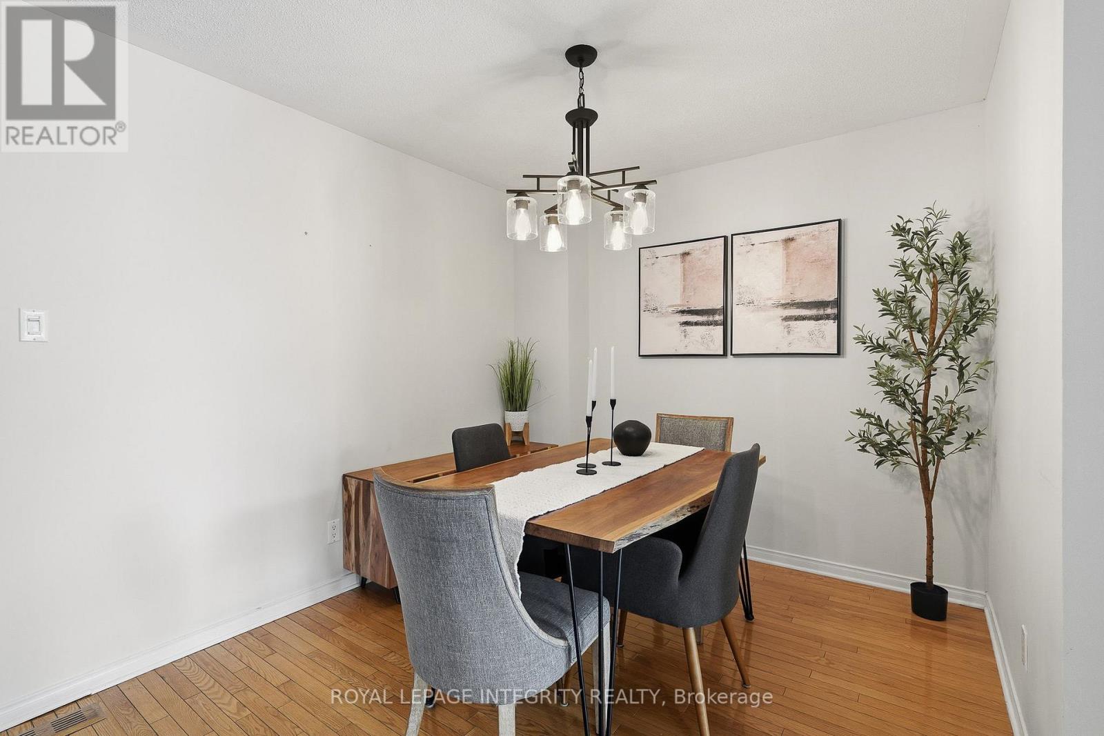 2049 Sunland Drive, Ottawa, Ontario  K4A 3K8 - Photo 8 - X12788144