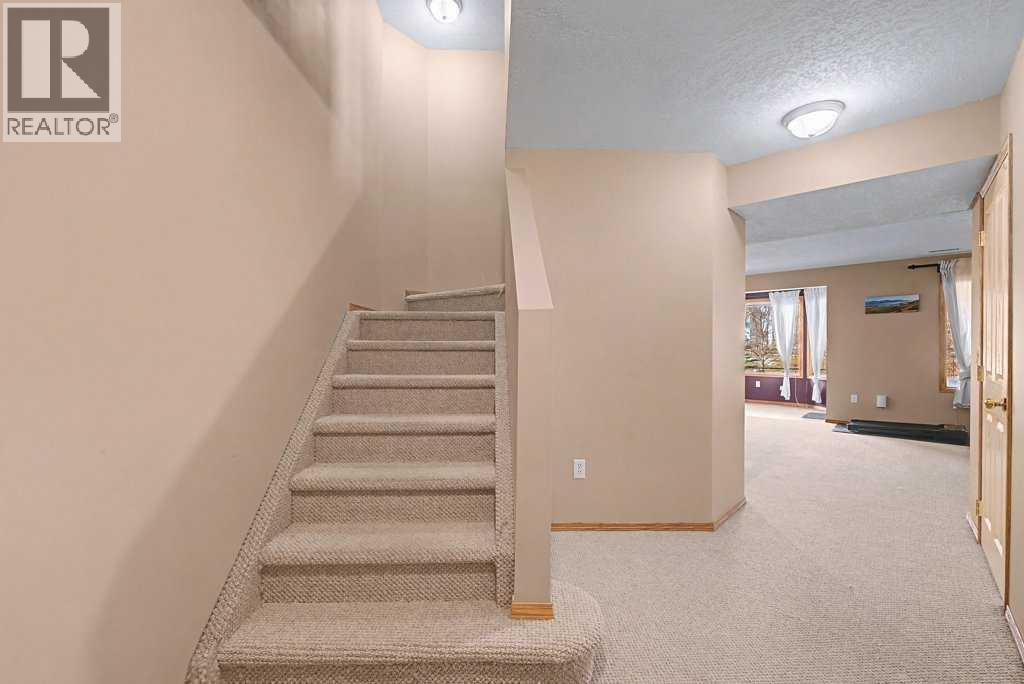 105 Citadel Crest Park Nw, Calgary, Alberta  T3G 4K5 - Photo 35 - A2283451