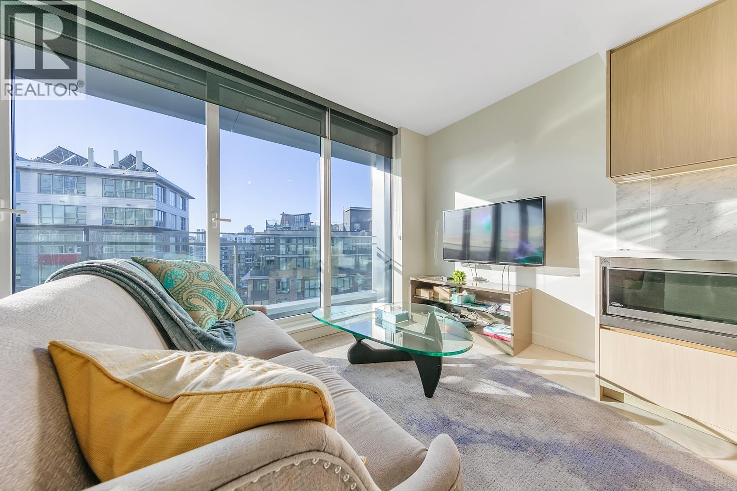 1102 1768 Cook Street, Vancouver, British Columbia  V5Y 0N3 - Photo 11 - R3089920