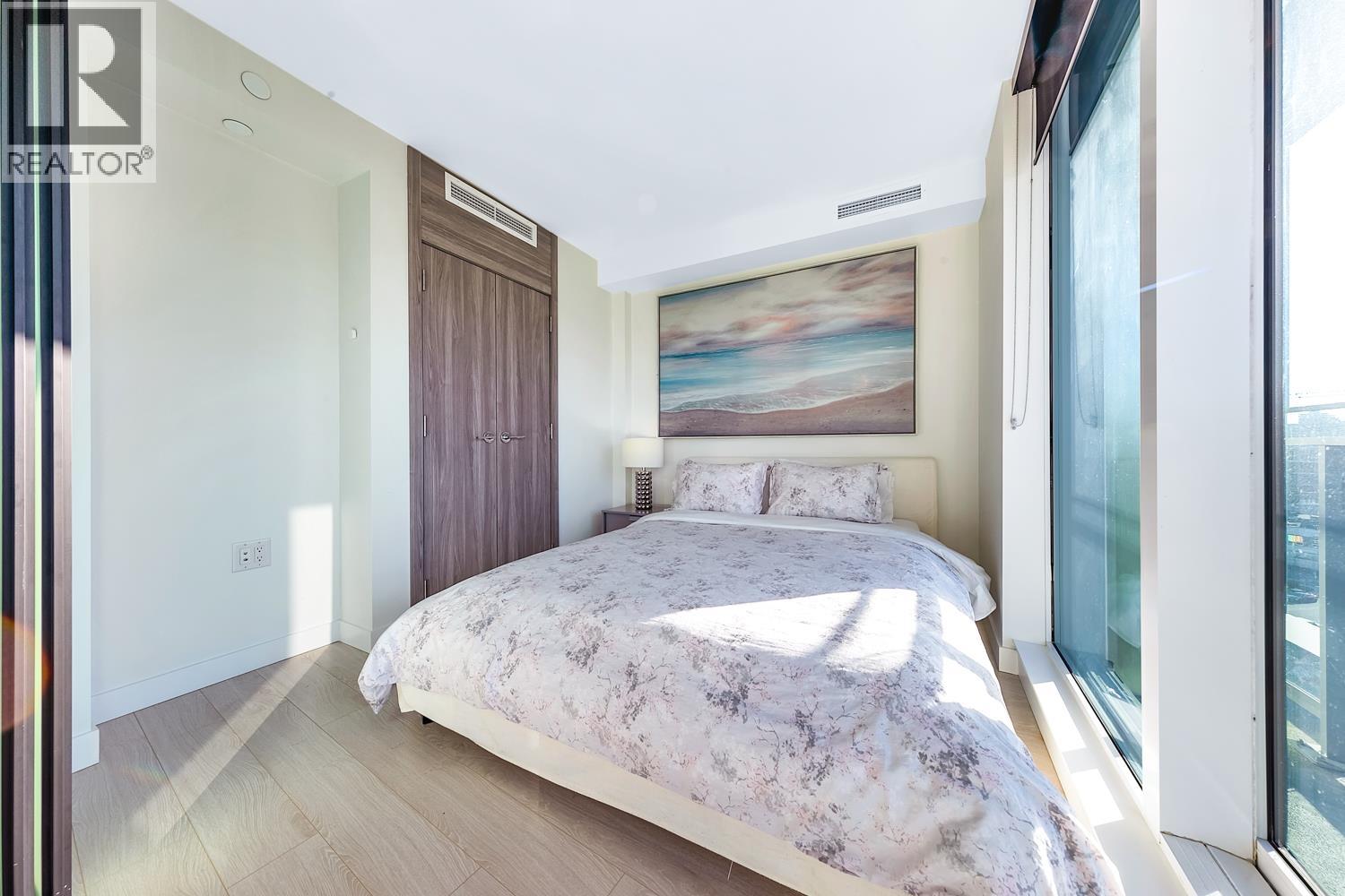 1102 1768 Cook Street, Vancouver, British Columbia  V5Y 0N3 - Photo 12 - R3089920