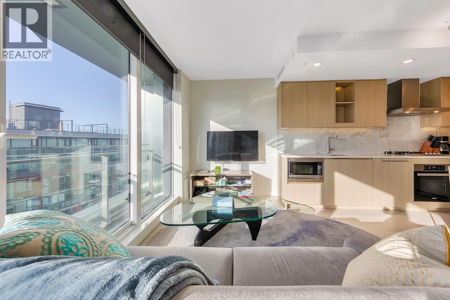 1102 1768 Cook Street, Vancouver, British Columbia  V5Y 0N3 - Photo 8 - R3089920