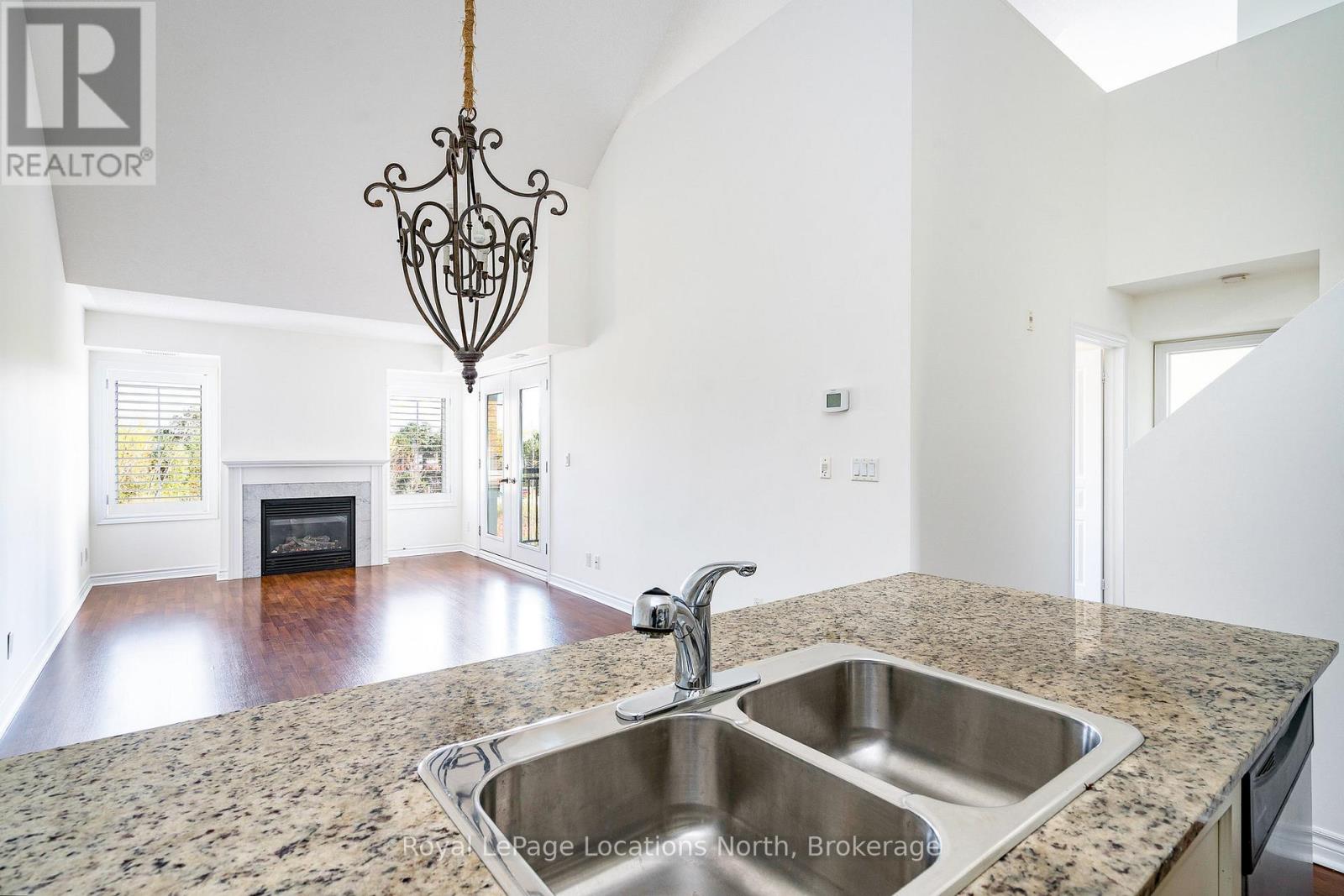 307 - 3 Brandy Lane Drive, Collingwood, Ontario L9Y 0X4 - Photo 13 - S12789030