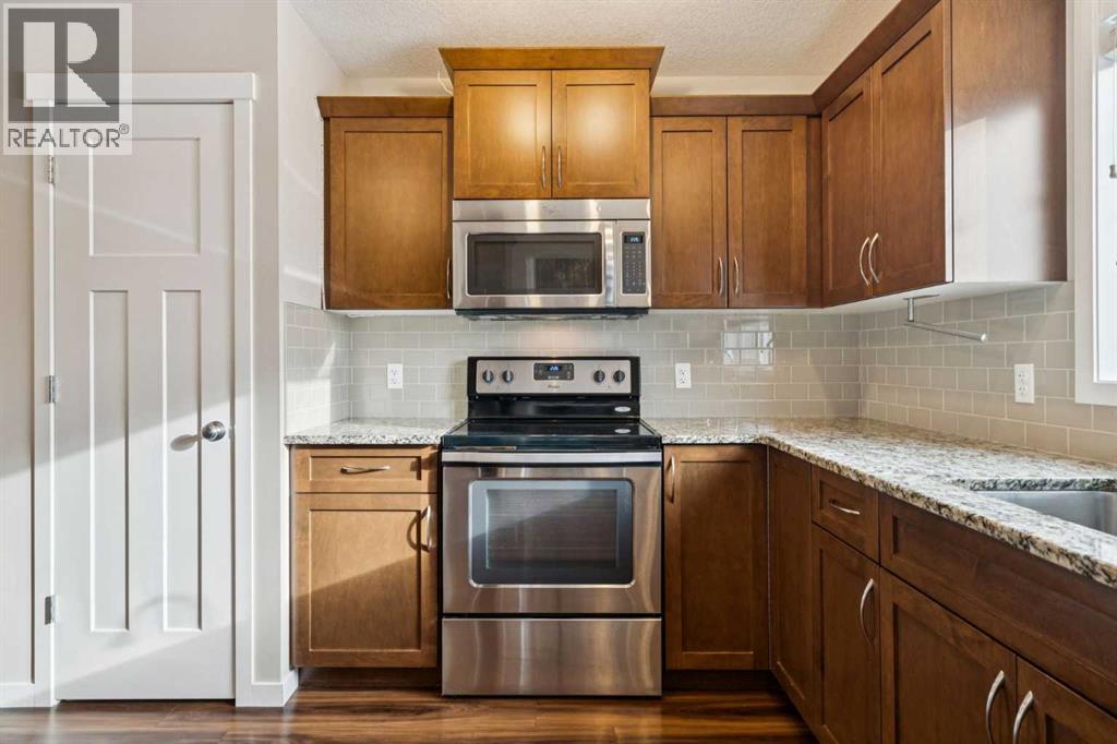 173 Willow Green, Cochrane, Alberta  T4C 0Y9 - Photo 8 - A2282481
