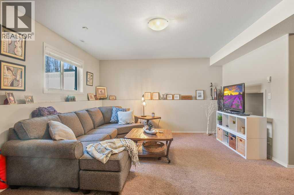 15 Issard Close, Red Deer, Alberta  T4R 0C1 - Photo 40 - A2285416