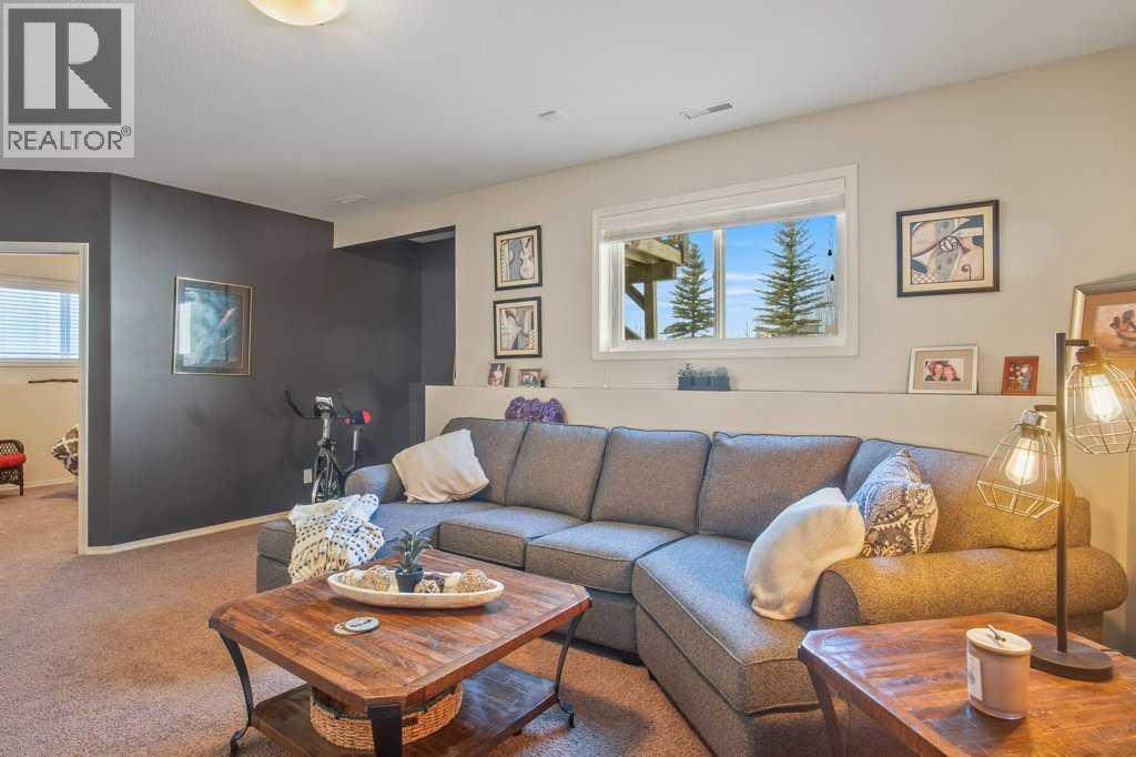 15 Issard Close, Red Deer, Alberta  T4R 0C1 - Photo 42 - A2285416