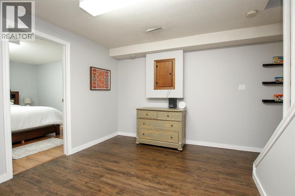 238 Davison Drive, Red Deer, Alberta  T4R 2E6 - Photo 27 - A2258090