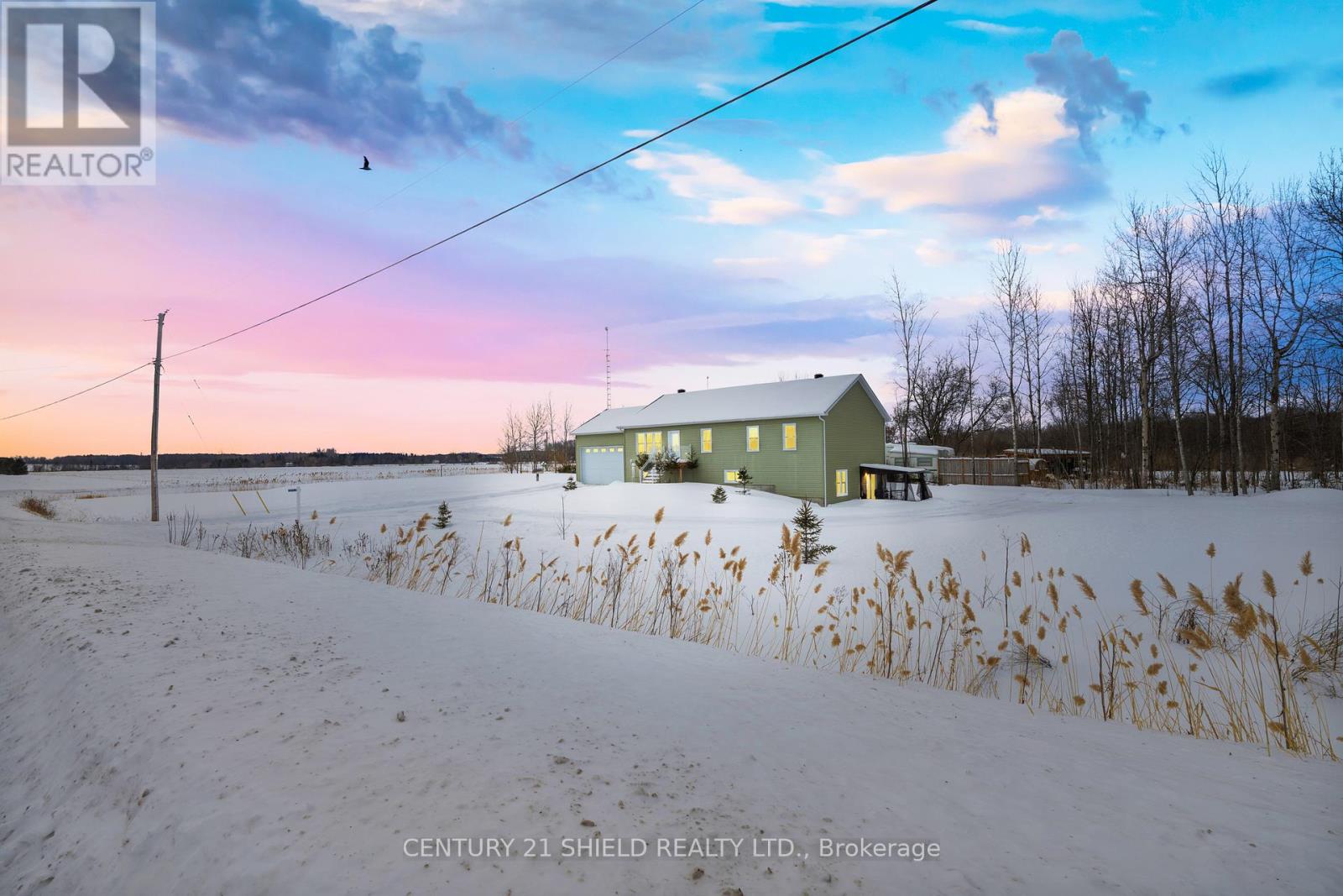 21992 BEAUCHAMP DRIVE, South Glengarry, Ontario