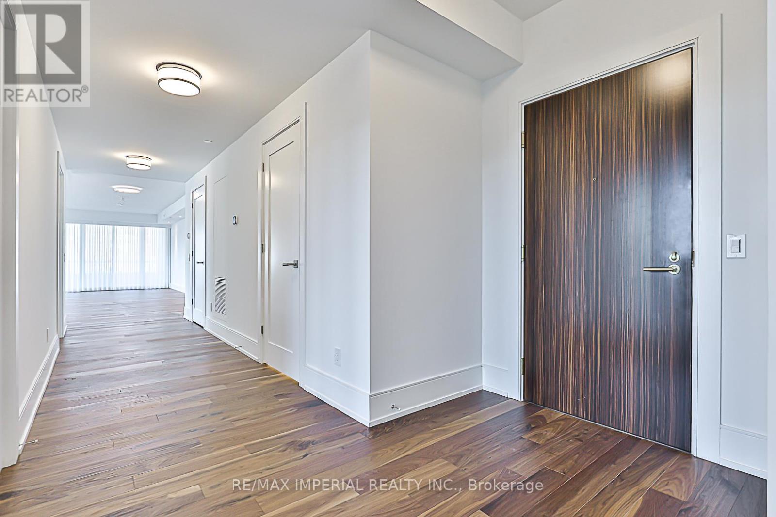 910 - 455 Wellington Street, Toronto, Ontario  M5V 0V3 - Photo 11 - C12789034