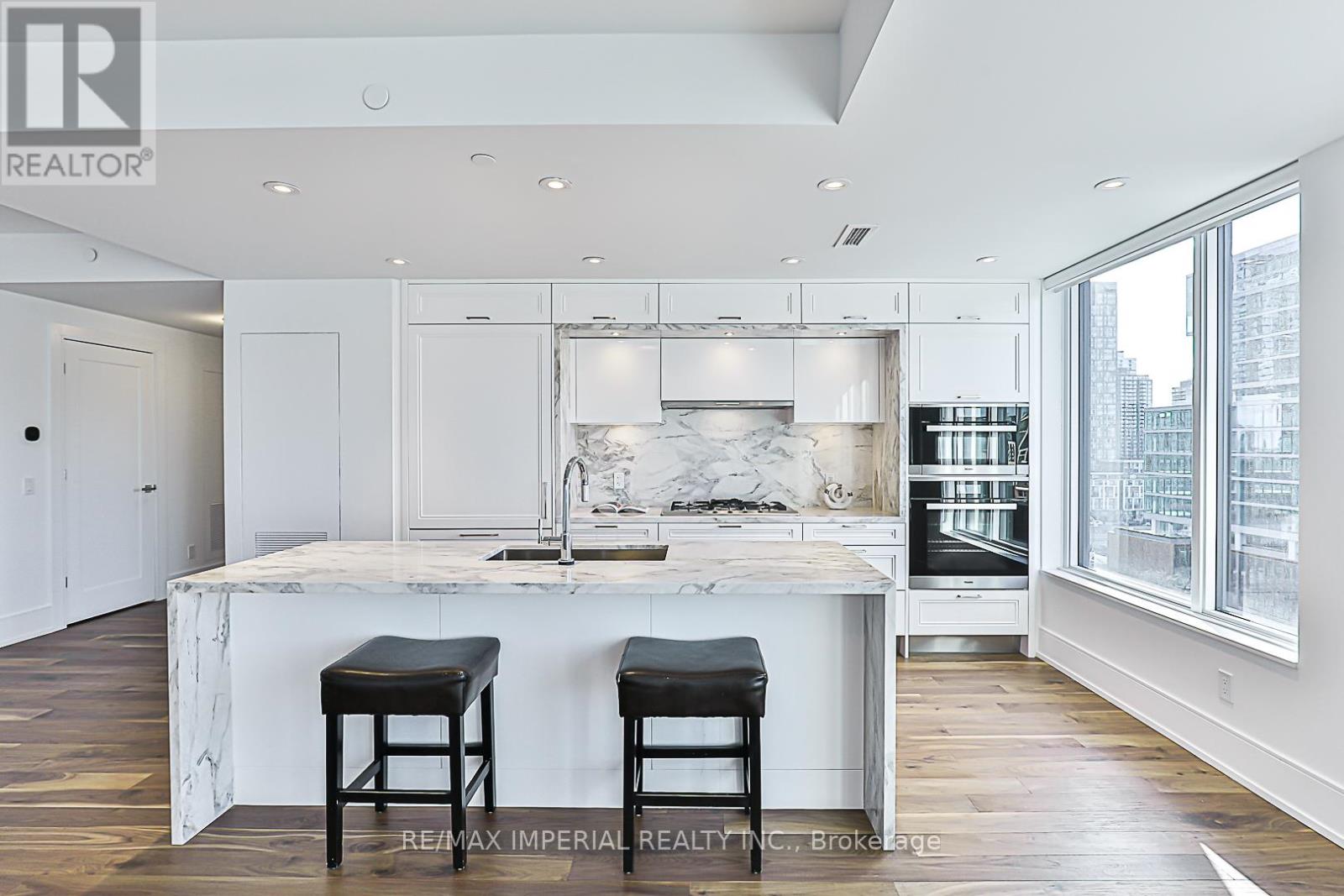 910 - 455 Wellington Street, Toronto, Ontario  M5V 0V3 - Photo 18 - C12789034