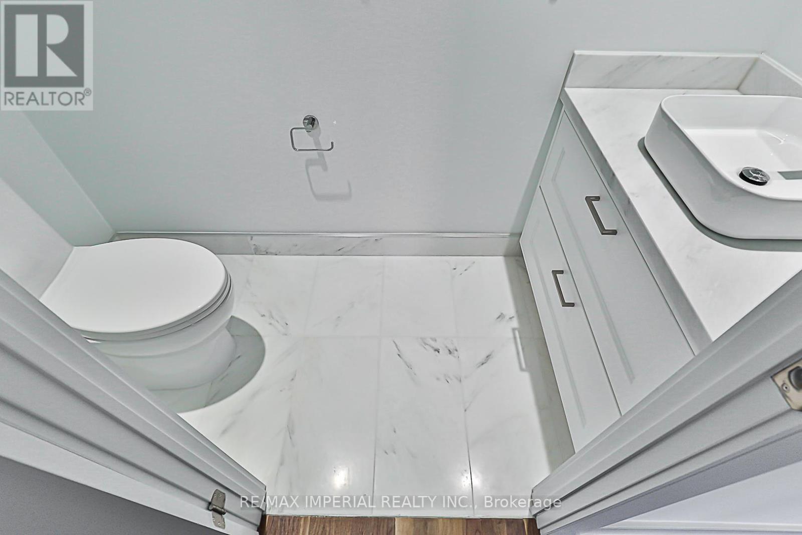 910 - 455 Wellington Street, Toronto, Ontario  M5V 0V3 - Photo 30 - C12789034