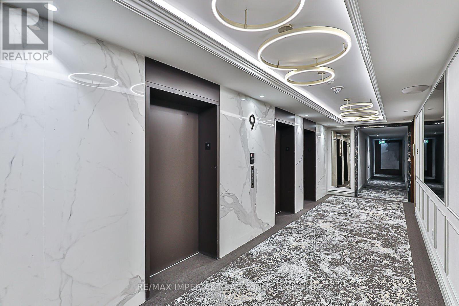 910 - 455 Wellington Street, Toronto, Ontario  M5V 0V3 - Photo 9 - C12789034