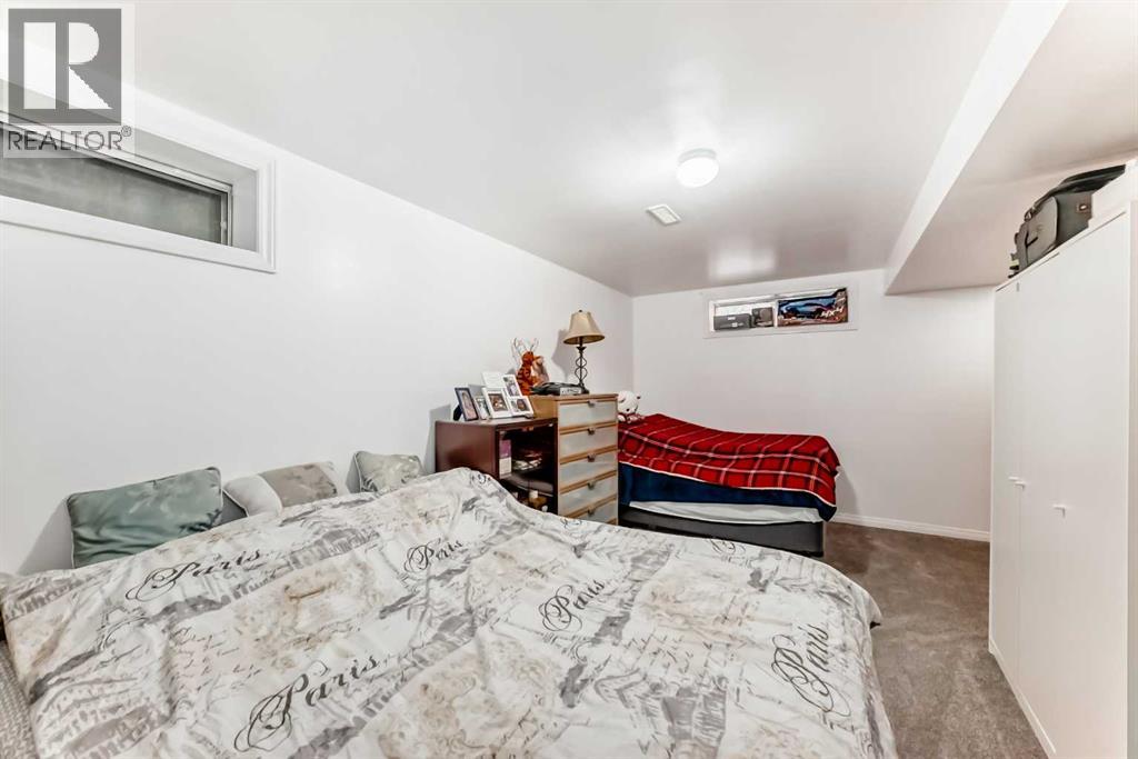 79 Hidden Crescent Nw, Calgary, Alberta  T3A 5L4 - Photo 24 - A2261924