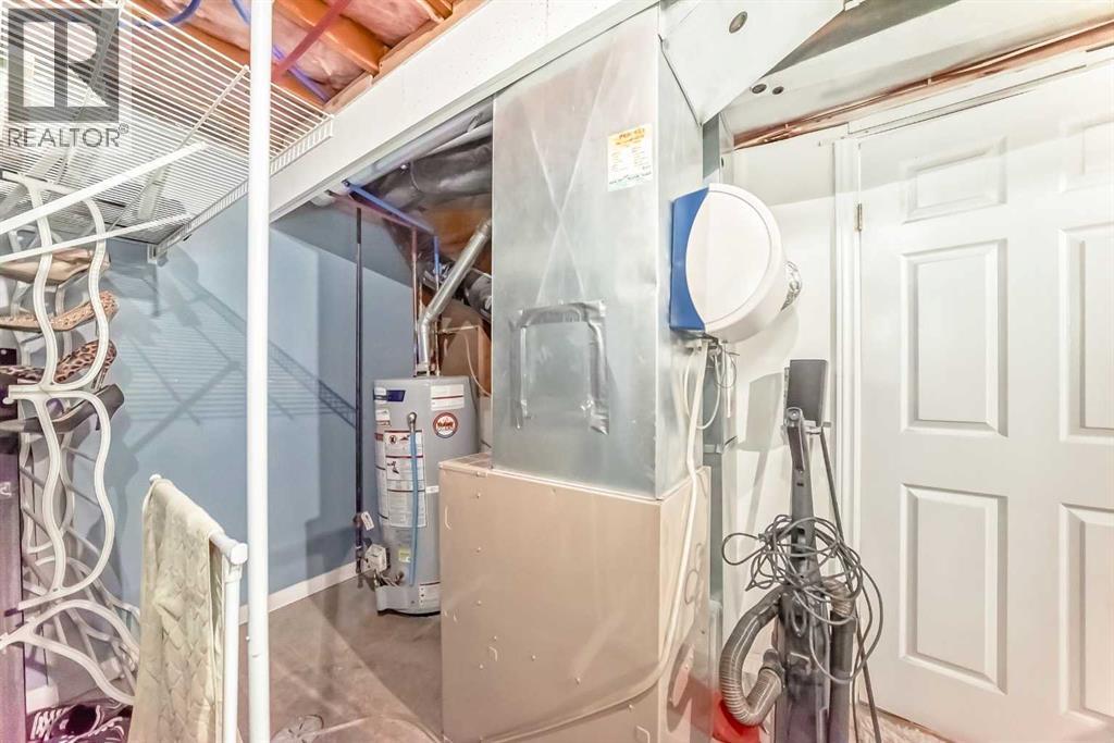 79 Hidden Crescent Nw, Calgary, Alberta  T3A 5L4 - Photo 27 - A2261924