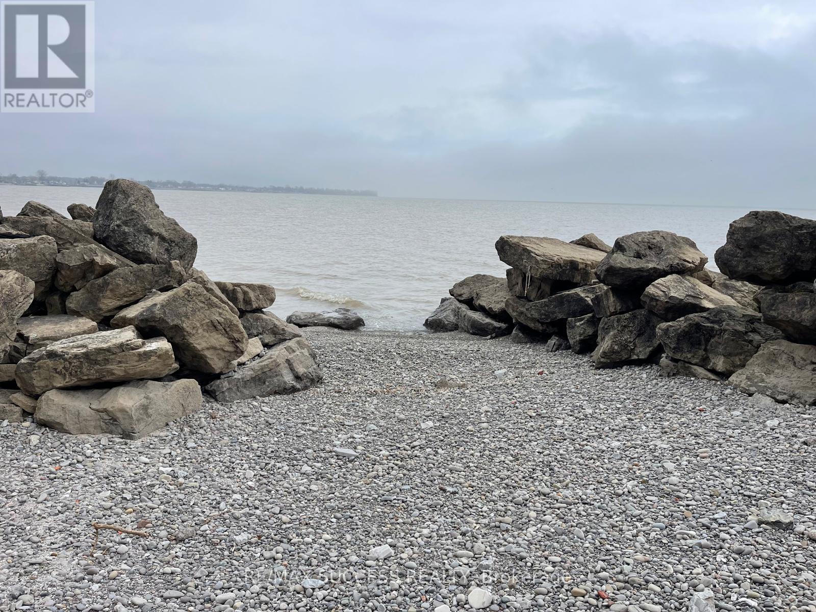 2738 North Shore Drive, Haldimand, Ontario  N0A 1K0 - Photo 35 - X12789022