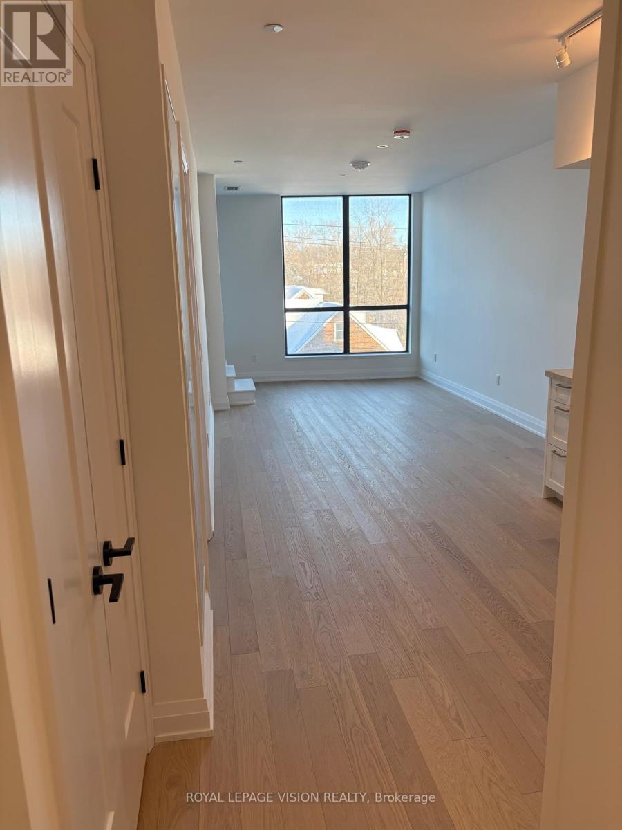 217 - 505 Glencairn Avenue, Toronto, Ontario  M6B 0B2 - Photo 4 - C12788476