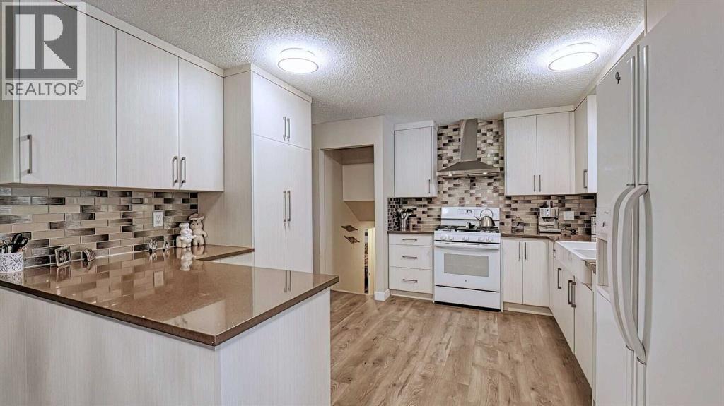 7508 7 Street Nw, Calgary, Alberta  T2K 1E7 - Photo 15 - A2282895