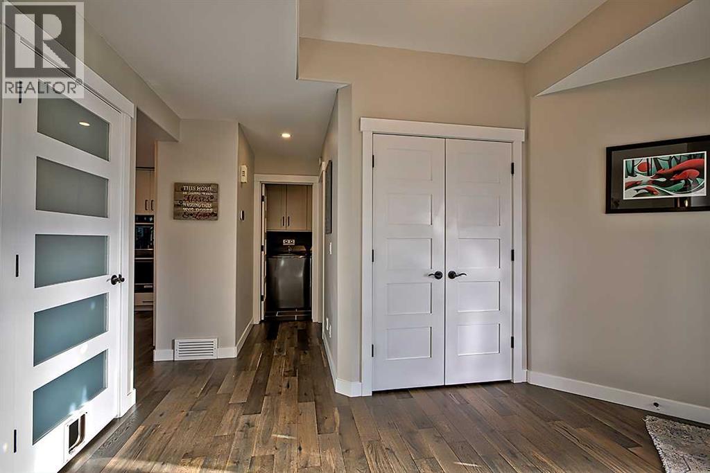 73 Valley Meadow Gardens Nw, Calgary, Alberta  T3R 1B5 - Photo 19 - A2285296