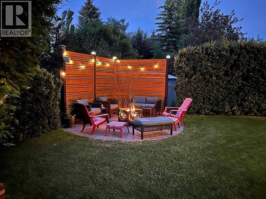 73 Valley Meadow Gardens Nw, Calgary, Alberta  T3R 1B5 - Photo 48 - A2285296