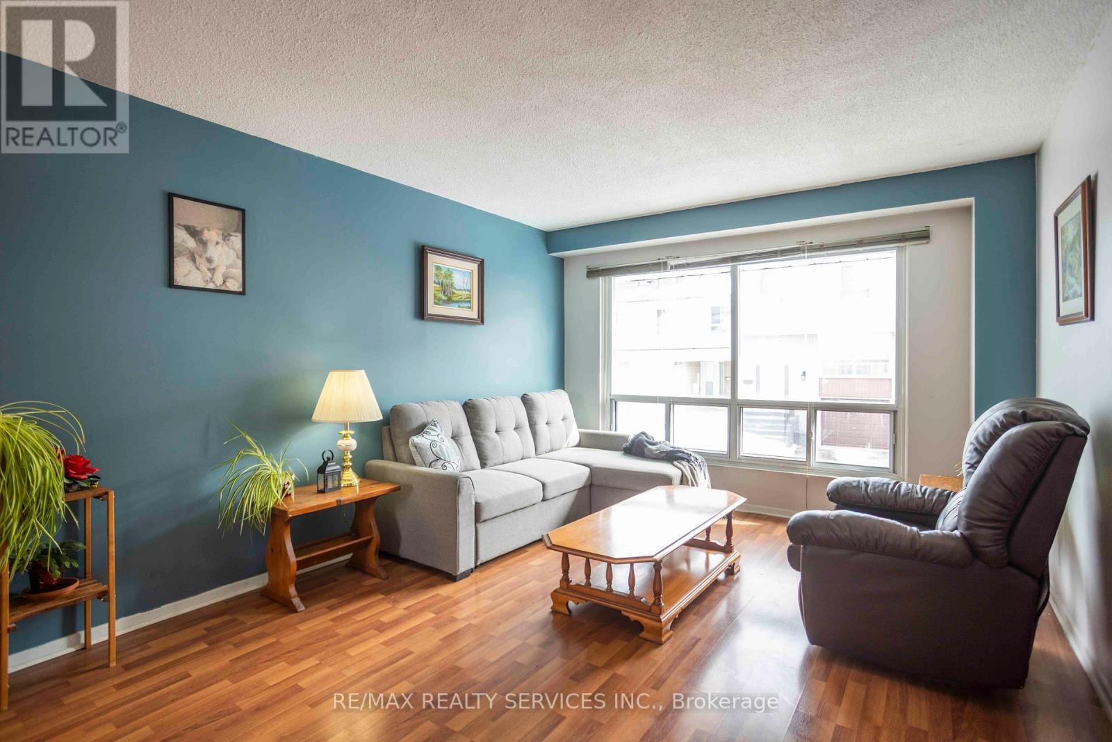 6h - 806 Stainton Drive, Mississauga, Ontario  L5C 2T2 - Photo 6 - W12789046