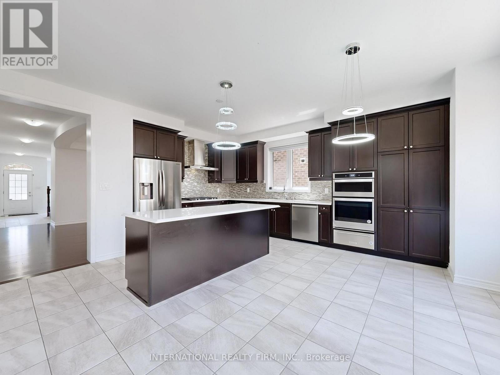 59 Westfield Drive, Whitby, Ontario  L1P 0E9 - Photo 10 - E12789052