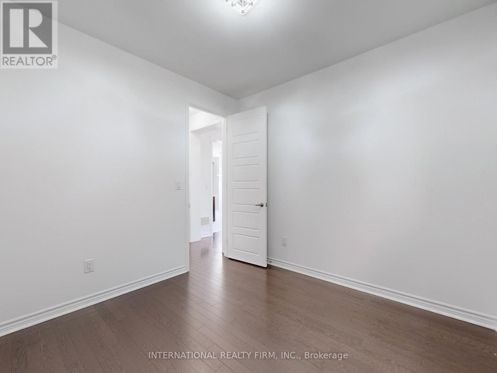 59 Westfield Drive, Whitby, Ontario  L1P 0E9 - Photo 7 - E12789052