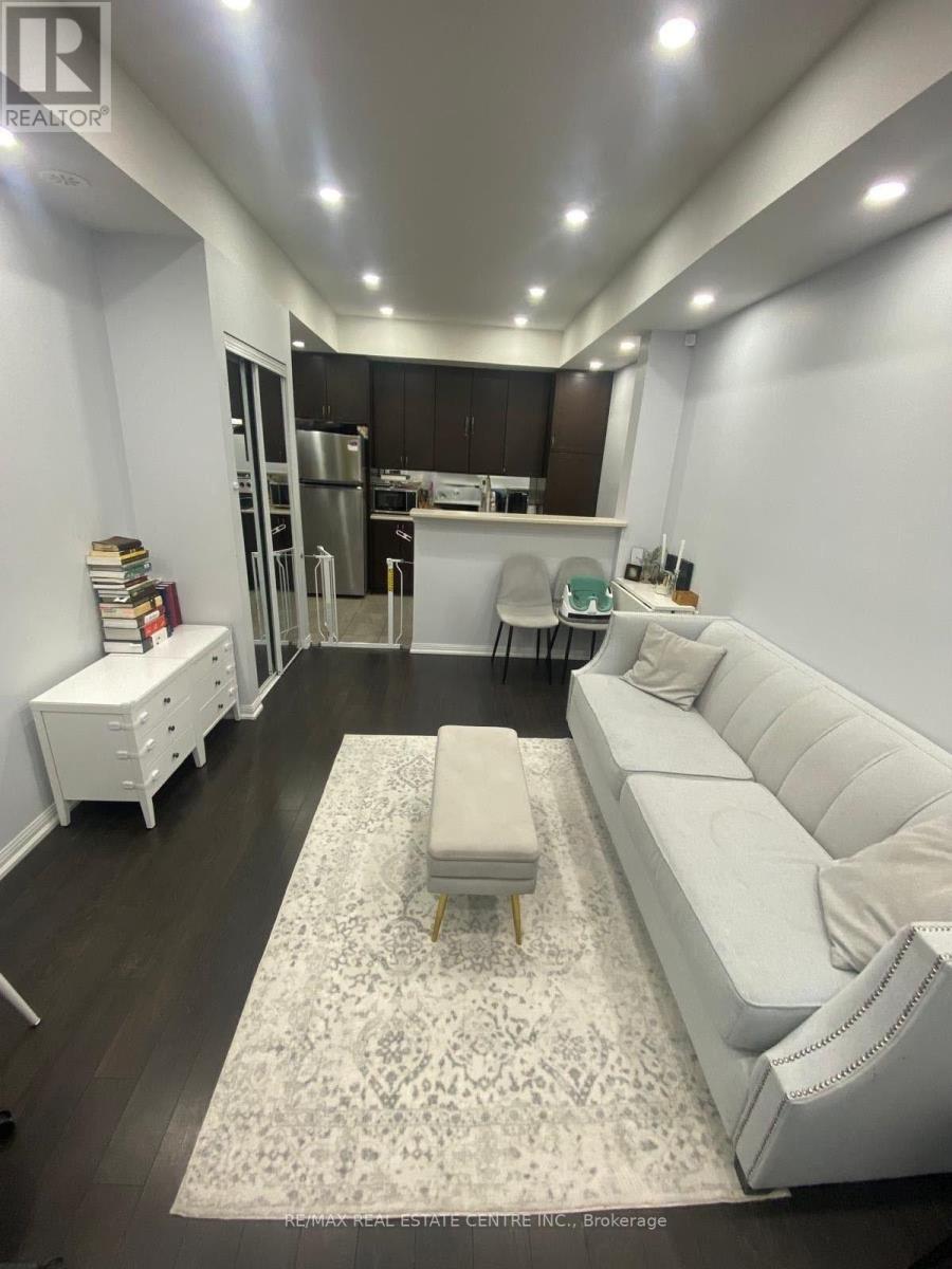 298 - 250 Sunny Meadow Boulevard, Brampton, Ontario  L6R 3Y7 - Photo 3 - W12789050