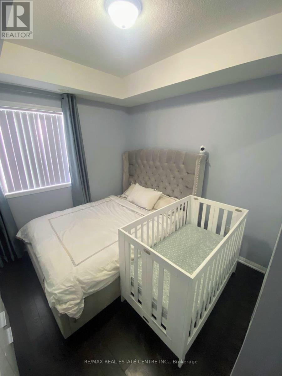 298 - 250 Sunny Meadow Boulevard, Brampton, Ontario  L6R 3Y7 - Photo 8 - W12789050