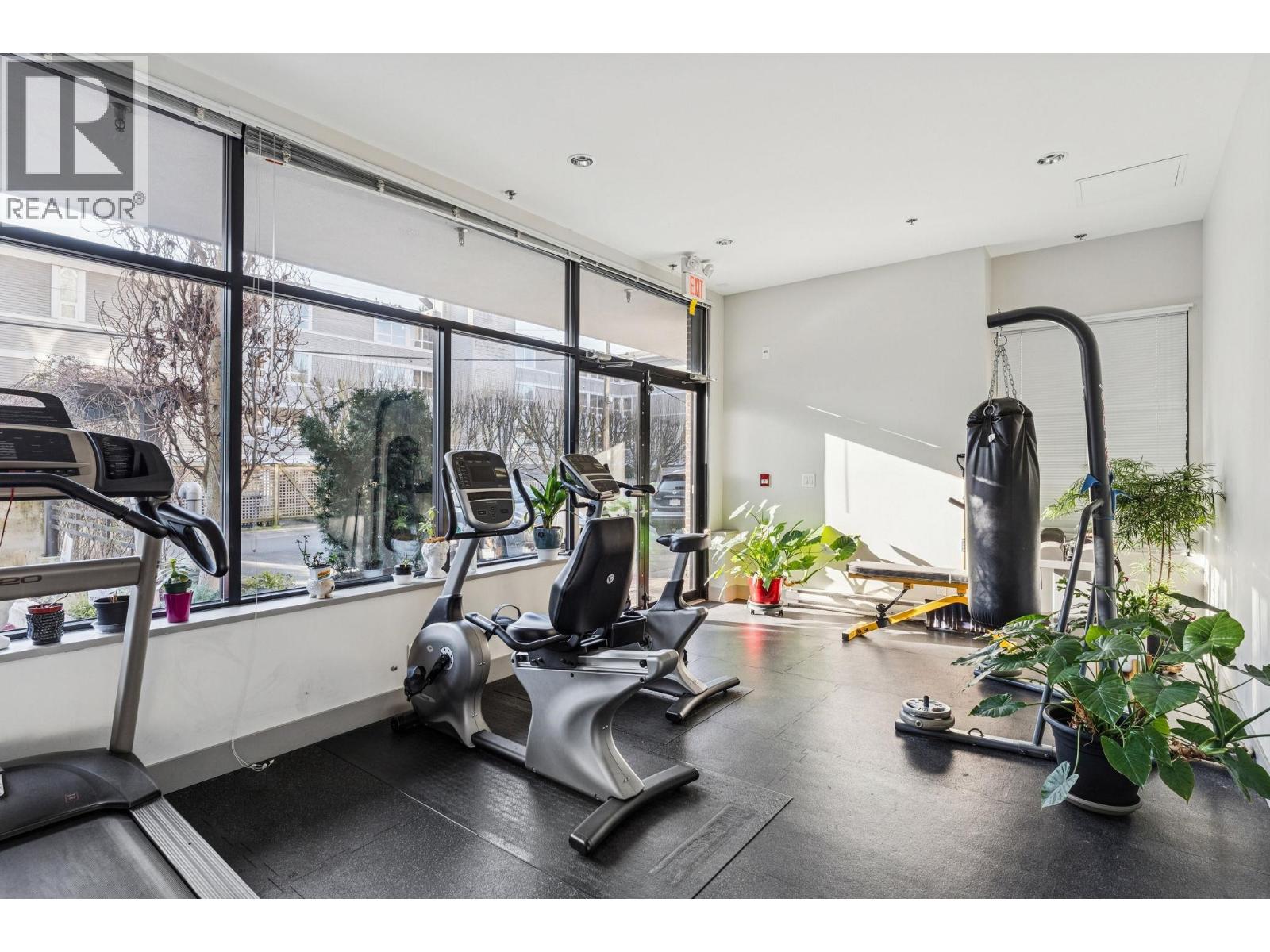 302 1273 Marine Drive, North Vancouver, British Columbia  V7P 1T3 - Photo 21 - R3082348