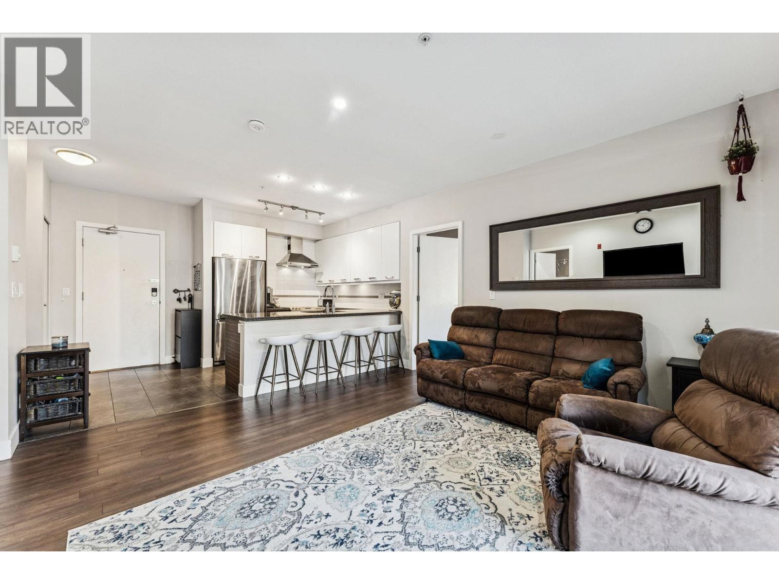 302 1273 Marine Drive, North Vancouver, British Columbia  V7P 1T3 - Photo 6 - R3082348