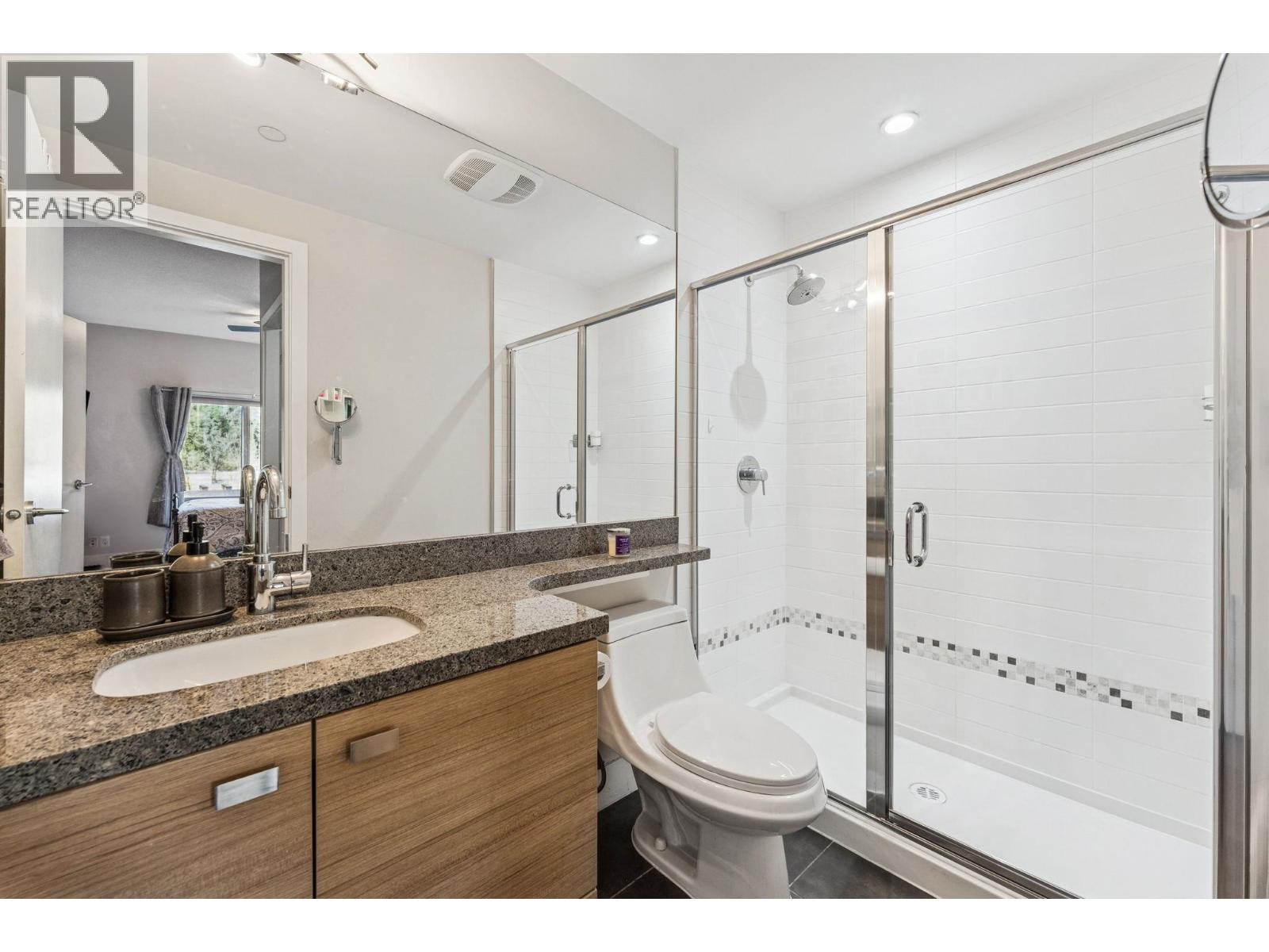 302 1273 Marine Drive, North Vancouver, British Columbia  V7P 1T3 - Photo 15 - R3082348