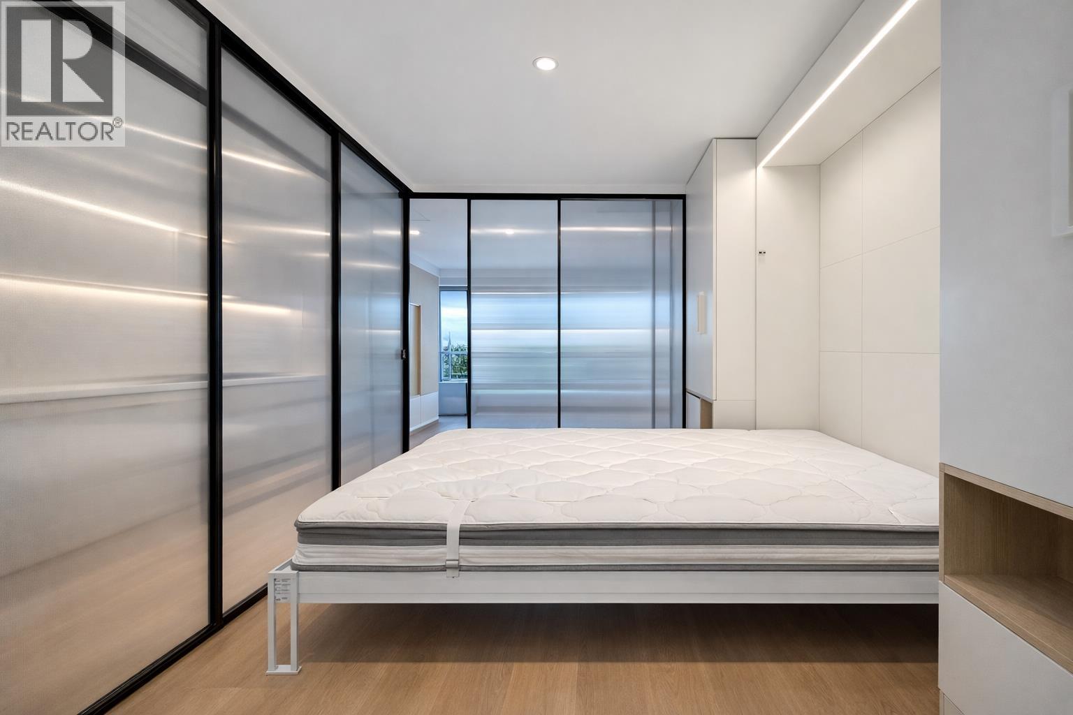 422 2471 St George Street, Vancouver, British Columbia  V5T 0L9 - Photo 15 - R3083399