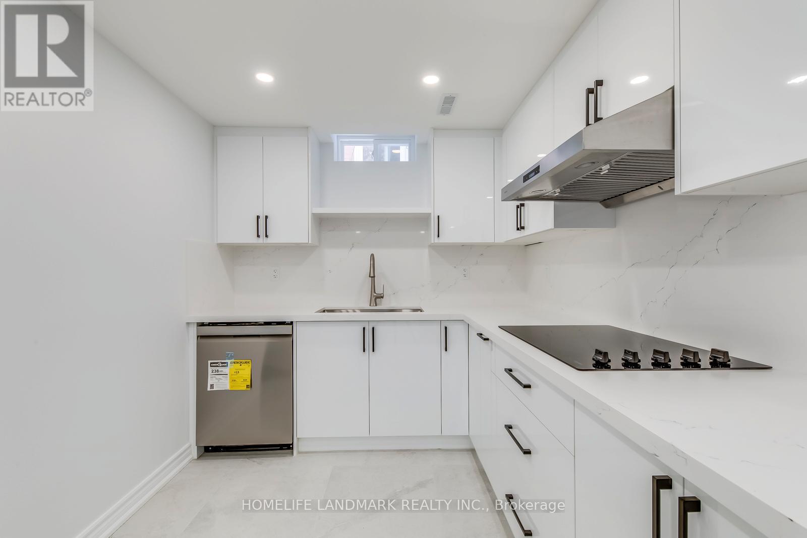 Lower - 5492 Haddon Hall Road, Mississauga (Central Erin Mills), Ontario  L5M 5G6 - Photo 4 - W12740374