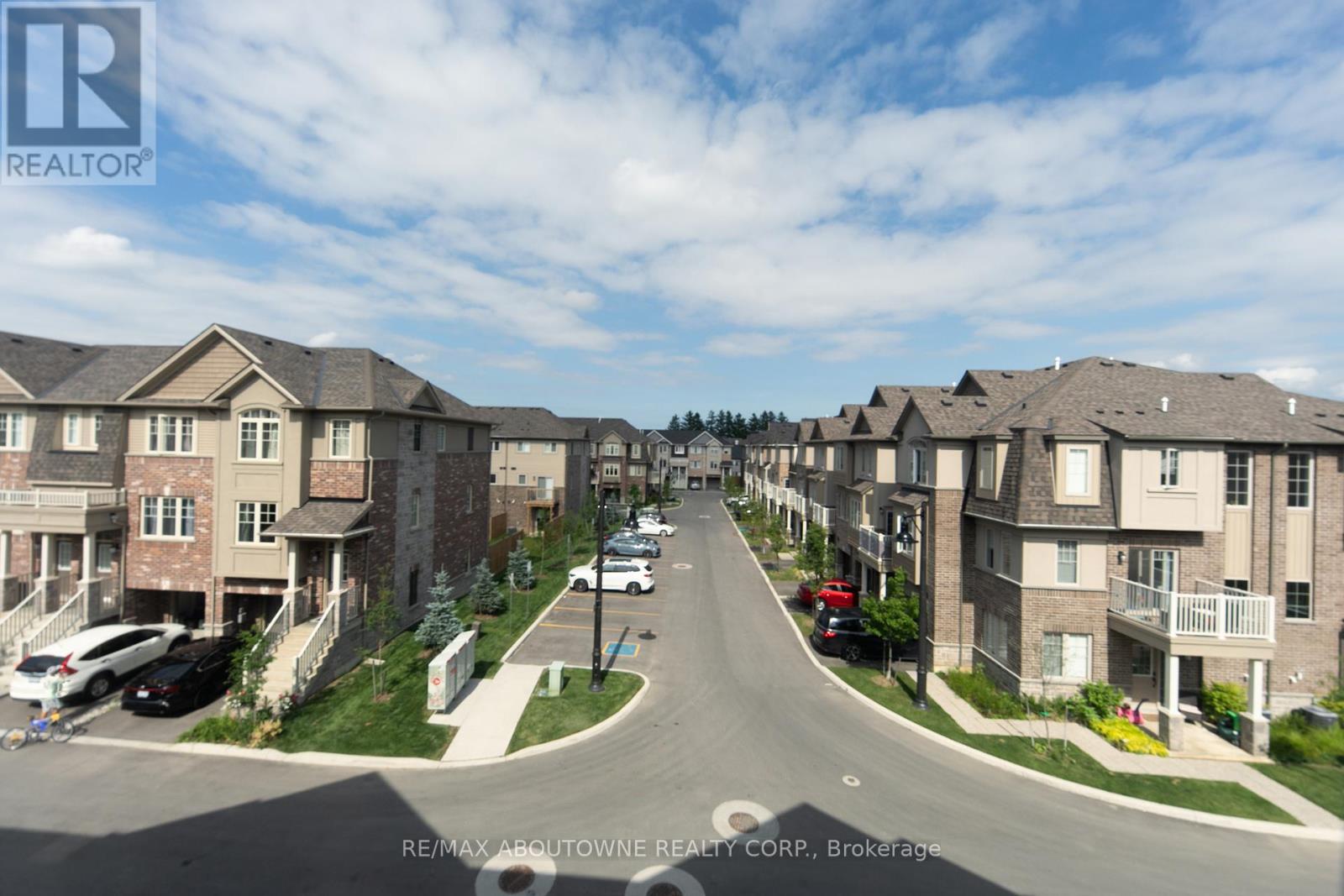 15 Barley Lane, Hamilton, Ontario  L9K 0K1 - Photo 7 - X12789060